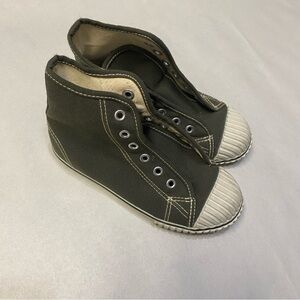 Tough Kids Boys Shoes Sneakers EU Size 28 (US 11) No Laces